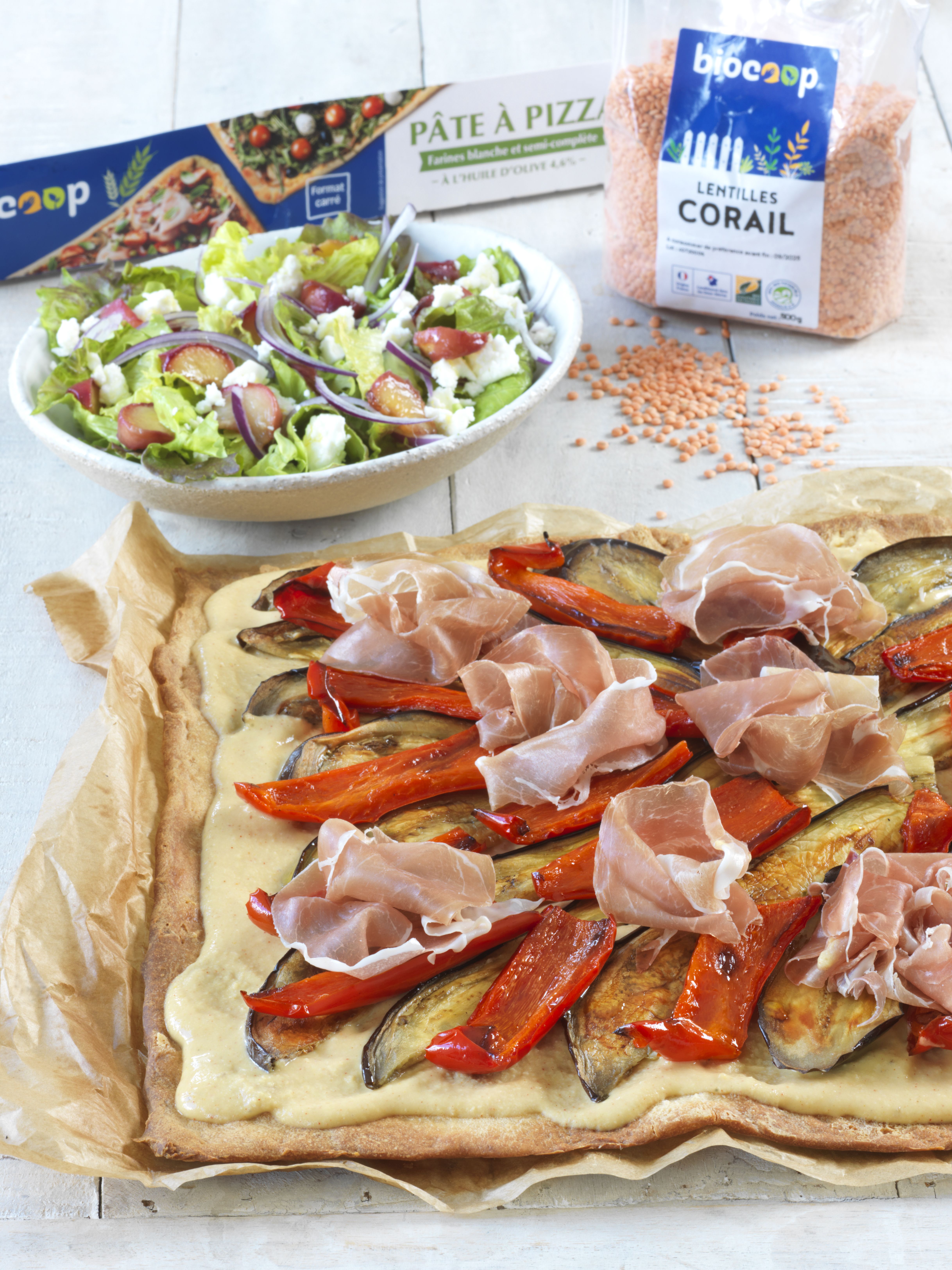 Pizza estivale, lentille corail et légumes grillés